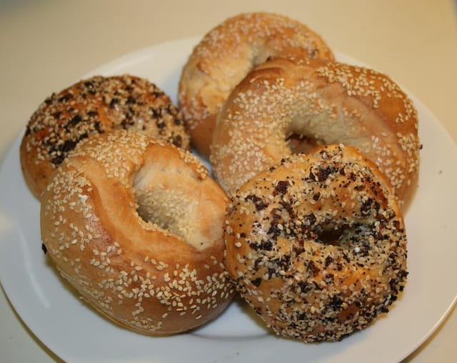 Bagel w/ Lox.
