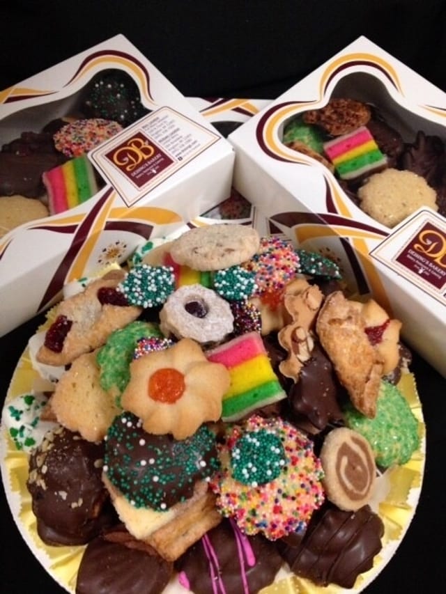 1 Pound Box of Cookies.